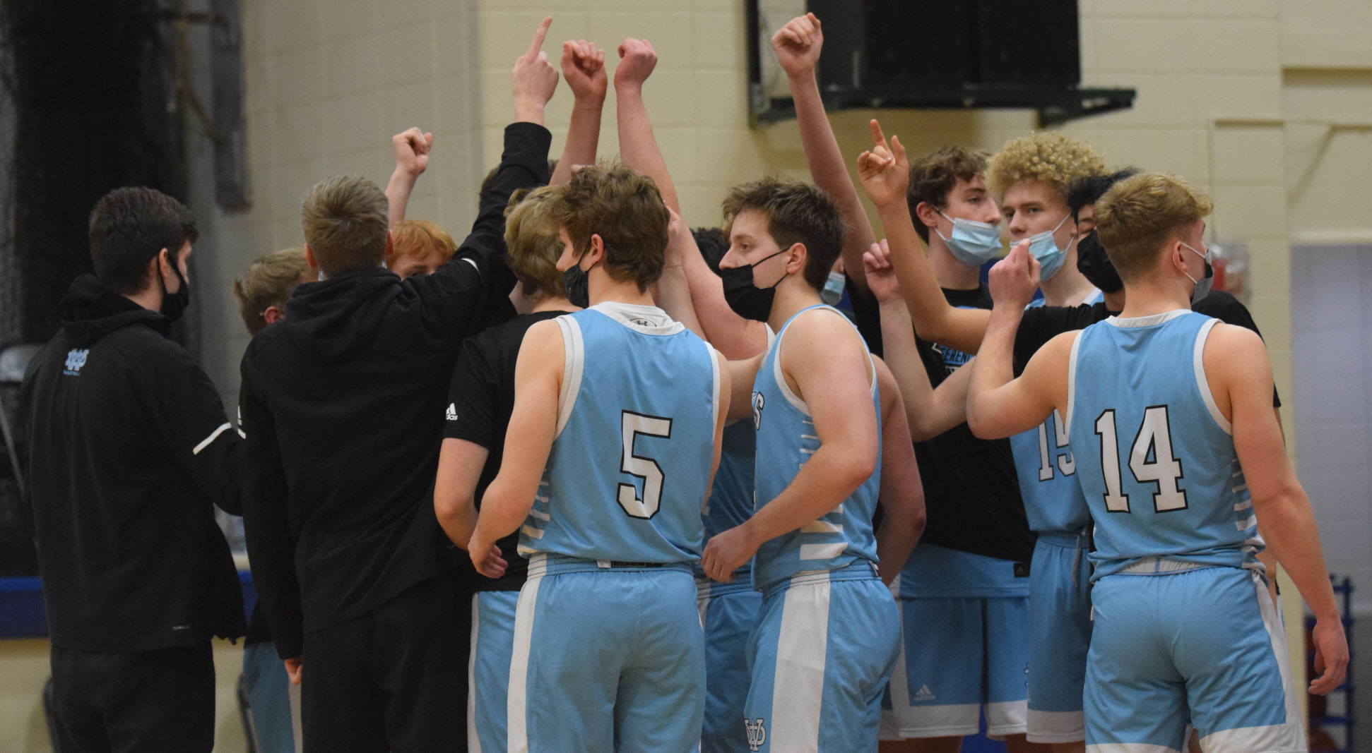 Wisconsin Dells huddle